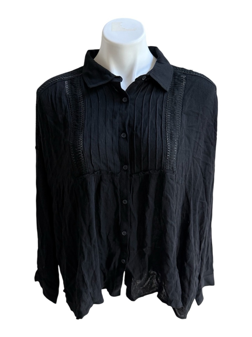 Kye Mi Pintuck Blouse Black Medium  NWT